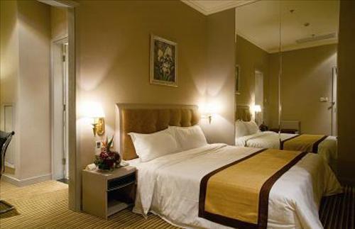 Shanghai Newchalon Hotel Room photo